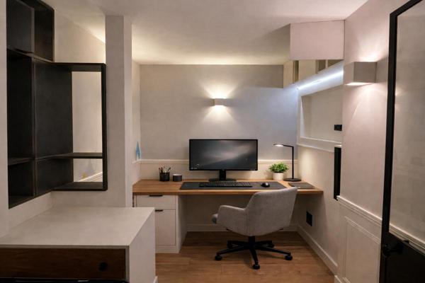 Appartement Paris 6 -ème Faux T3 -1 chambre + bureau - Ascenseur
