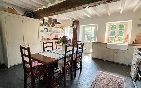 Maison à vendre    8 pièces • 240 m2 Hauriet