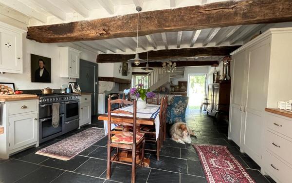 Maison à vendre    8 pièces • 240 m2 Hauriet