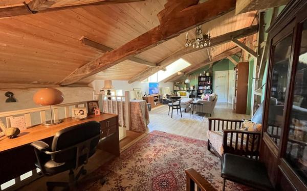 Maison à vendre    8 pièces • 240 m2 Hauriet