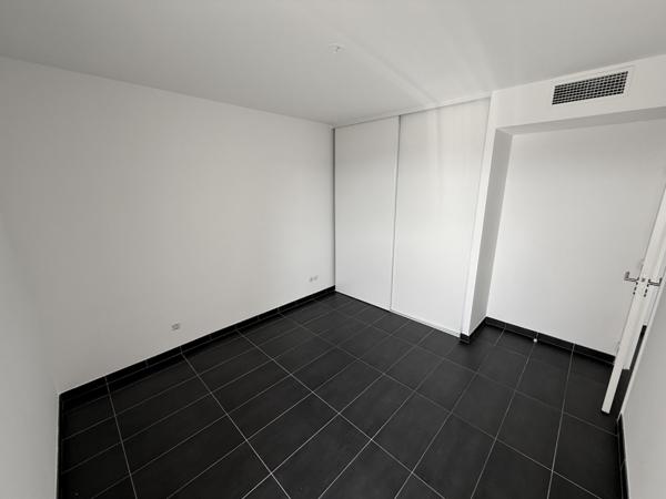 Montpellier (34000) CASTELNAU LE LEZ (34), Roof Top à 11 min comédie