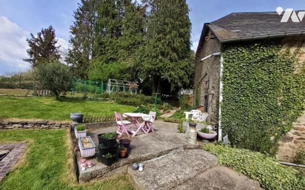 CARNOET - AFFAIRE COMMERCIALE AVEC LOGEMENT