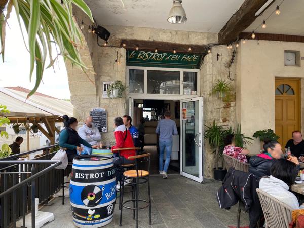 Dpt Gers (32), à vendre VIC FEZENSAC, fonds de commerce BAR-RESTAURANT - Possibilité de vente à terme