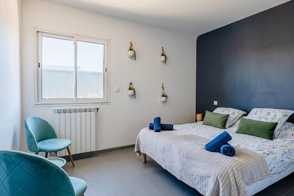 Maison contemporaine, entre vie et activité