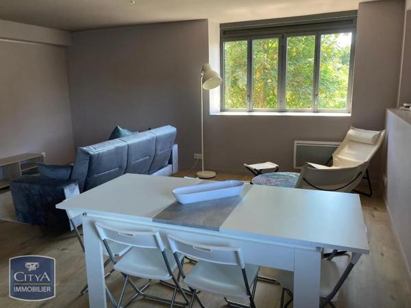 Appartement à louer 4 pièces 117.73m² Bordeaux (33300)