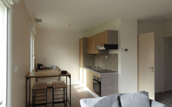 Maison à louer    3 pièces •  Mer