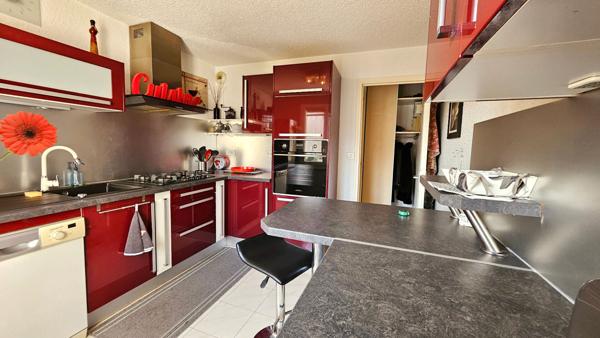 Appartement La Garde 3 pièce(s) 73.80 m2 - Duplex - Proche centre-ville - Terrasse - Stationnement privatif - Cave