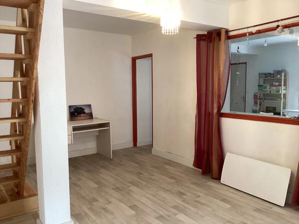 Maison à vendre 4 pièces CUXAC D'AUDE (11)