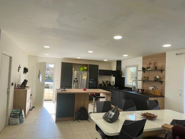 Maison neuve à vendre à SAINT SATURNIN LES APT