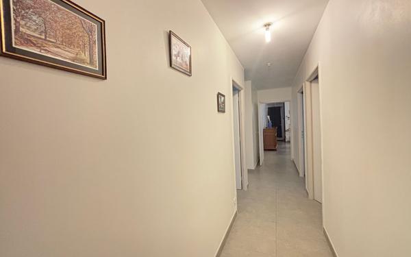 Maison à vendre    5 pièces •  Port-la-Nouvelle