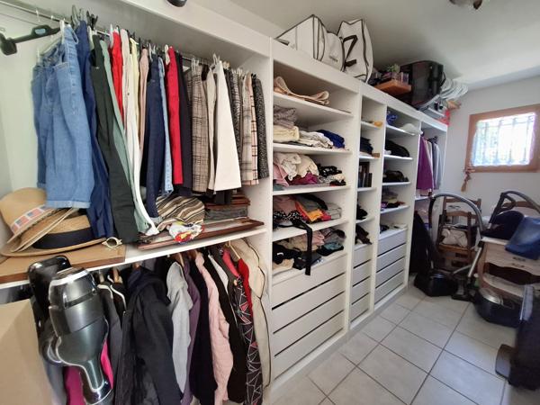 À vendre - Maison plain-pied, 6 pièces située à Beaumont-sur-Sarthe (72170)