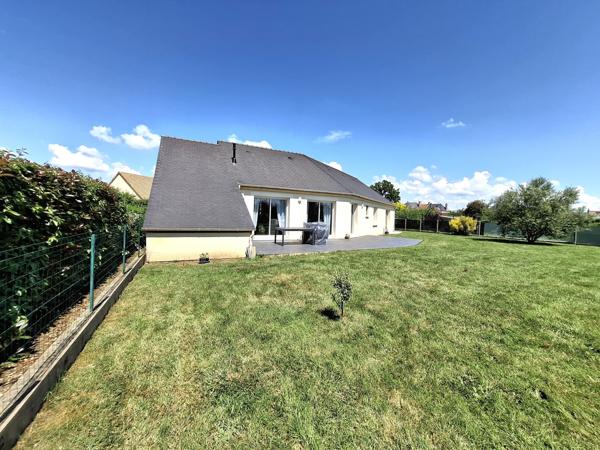 À vendre - Maison plain-pied, 6 pièces située à Beaumont-sur-Sarthe (72170)