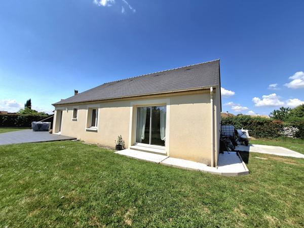 À vendre - Maison plain-pied, 6 pièces située à Beaumont-sur-Sarthe (72170)