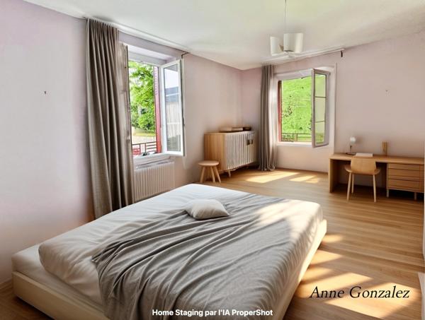 La Chapelle Saint Mesmin Centre, entre Bourg et Bords de Loire à 10 minutes d'Orléans, à vendre charmante Maison de Ville T5 entièrement rénovée