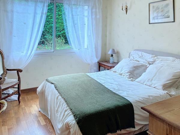 À vendre - Maison individuelle, 7 pièces située à Mettray (37390)