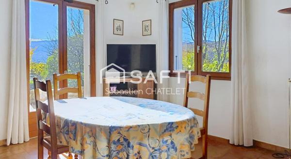 Maison lumineuse, vue montagne et fort potentiel