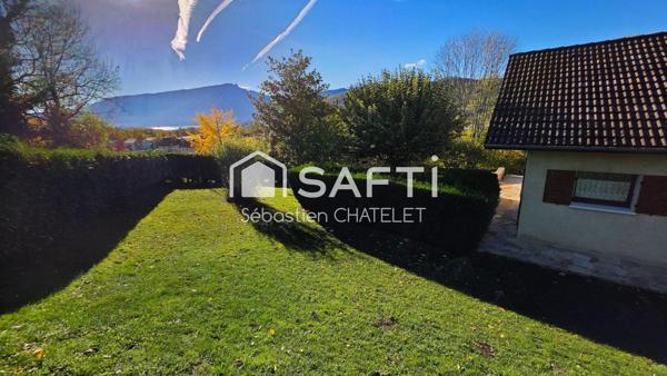 Maison lumineuse, vue montagne et fort potentiel