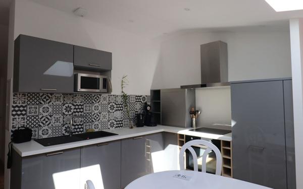 Appartement à louer    1 pièce • 27,99 m2 Crémieu