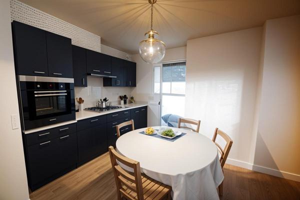 Appartement T4 Dernier étage 81 m²  à Salon-de-Provence