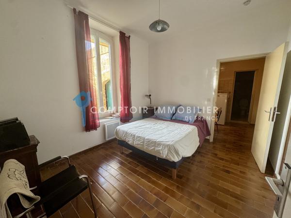 Maison
                                                                                                                                                                                                                                                                                                                        7 pièce(s)                                                                                                                                                                                                          4 chambre(s)                                                                                                                                                                                                          260  m²