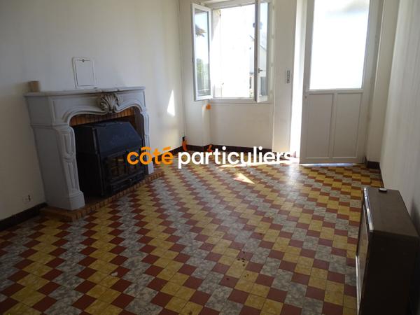 Vente Maison60 m² - 3 Pièces - CHATEAUMEILLANT (18370)