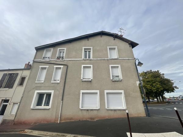 Vente Immeuble368 m² - ST FLORENT SUR CHER (18400)