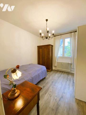 T3