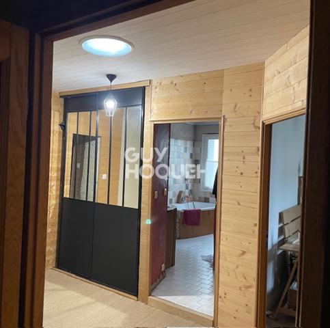 Maison de caractère 147 m² avec dépendances et terrain arboré