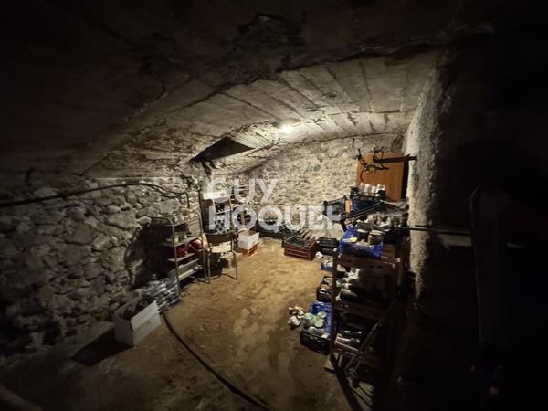 Maison de caractère 147 m² avec dépendances et terrain arboré