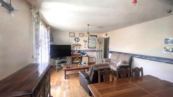 QUIMPER (29) – Appartement de type 3 de 67 m² habitable – Loggia – Garage fermé et privatif