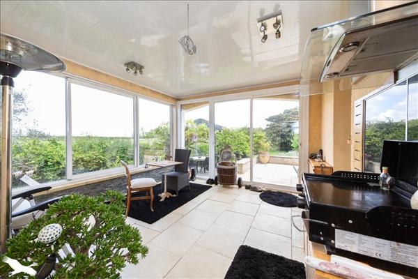 Maison à vendre |  Saint-Germain-de-Lusignan |  5 pièces | 132 m²