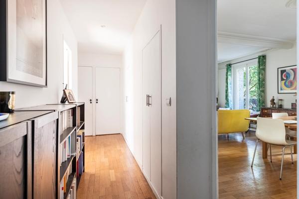 Appartement
         3 pièces
        - 81 m² Exclusivité 895 000 € *