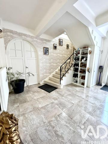 Maison à vendre 10 pièces 320 m² Épernay