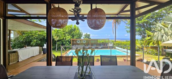 Maison à vendre 6 pièces 167 m² Saint-Louis