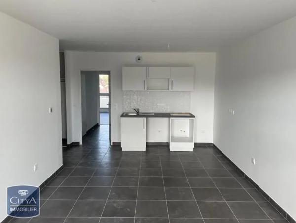 Appartement à louer 3 pièces 67.66m² Montfermeil (93370)
