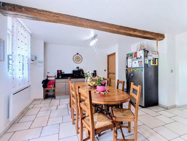 "LA MAISON DE FAMILLE"  –UNE PROPRIÉTÉ PENSÉE POUR VIVRE, ACCUEILLIR ET ENTREPRENDRE