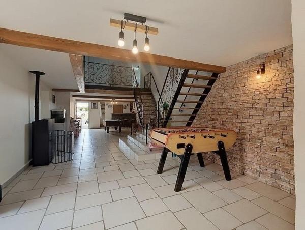 "LA MAISON DE FAMILLE"  –UNE PROPRIÉTÉ PENSÉE POUR VIVRE, ACCUEILLIR ET ENTREPRENDRE