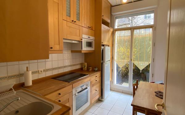 Appartement à louer    2 pièces • 48,92 m2 Issy-les-Moulineaux