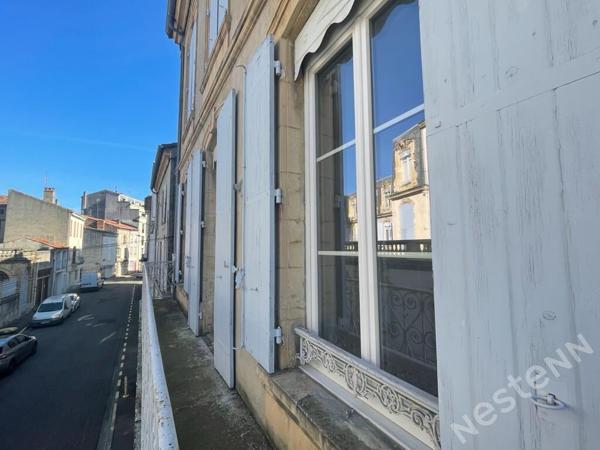 A LOUER - Agen hyper centre - Appartement de type 3 avec balcon