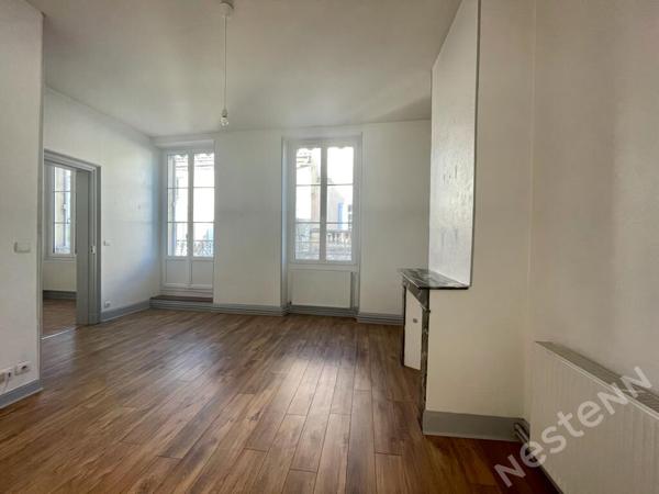 A LOUER - Agen hyper centre - Appartement de type 3 avec balcon