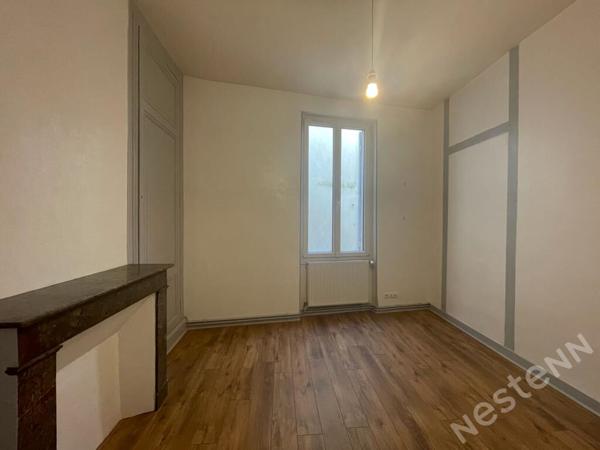 A LOUER - Agen hyper centre - Appartement de type 3 avec balcon