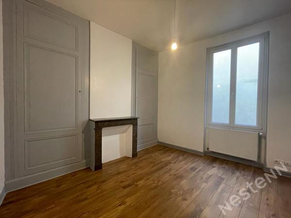 A LOUER - Agen hyper centre - Appartement de type 3 avec balcon
