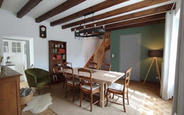 Maison à vendre    5 pièces •  Villefranque