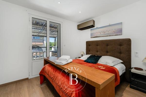 Grimaud, Appartement 2 Chambres -  75 m² à vendre