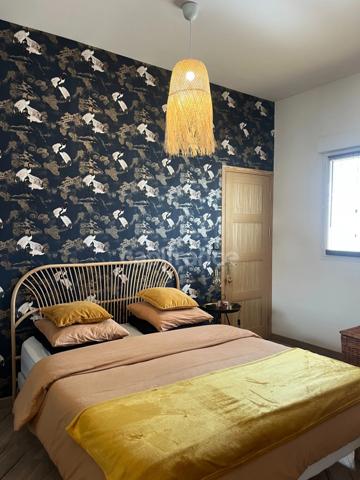 Villa contemporaine de plain-pied – piscine, patio et terrain de 2 250 m² – à 10 min d’Uzès