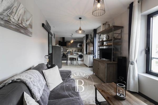 Port-en-Bessin-Huppain, Immeuble  78 m² à vendre
