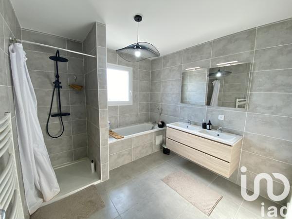 Maison à vendre 6 pièces 140 m² Valence