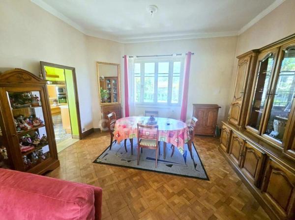 Maison de caractère 225m2 avec piscine chauffée