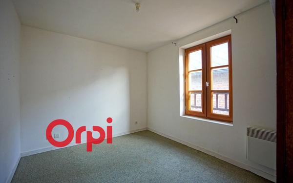 Immeuble à vendre    6 pièces •  Orbec