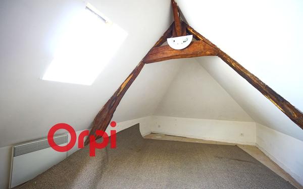 Immeuble à vendre    6 pièces •  Orbec